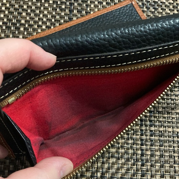 Dooney & Bourke Continental Clutch - Picture 5 of 5